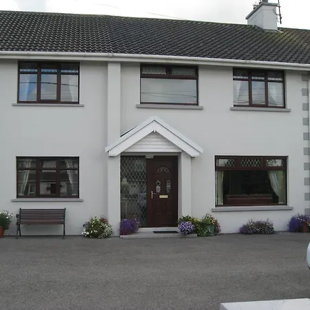 Johnny B's * Ballybofey